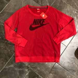 Women’s Nike Sweatshirt Size XL!